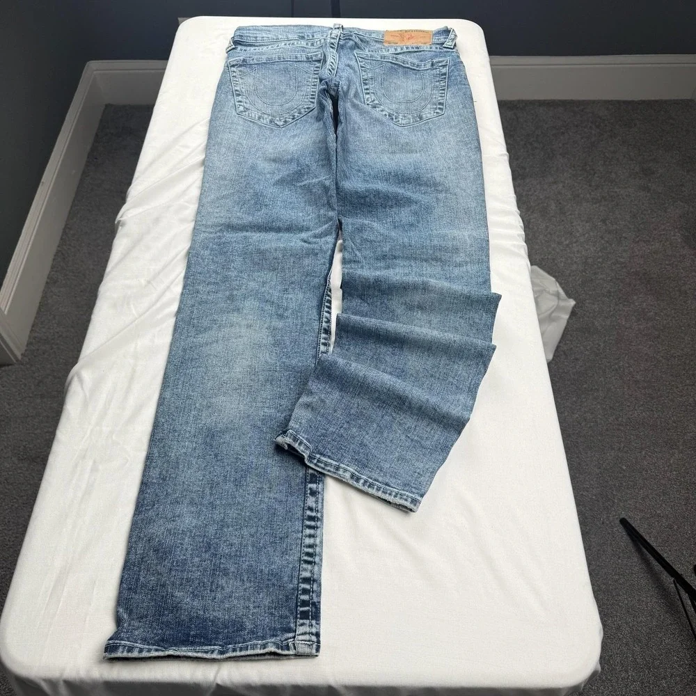 True Religion Ricky Jeans Mens 33x32 Blue Light Wash Relaxed Straight Distressed
